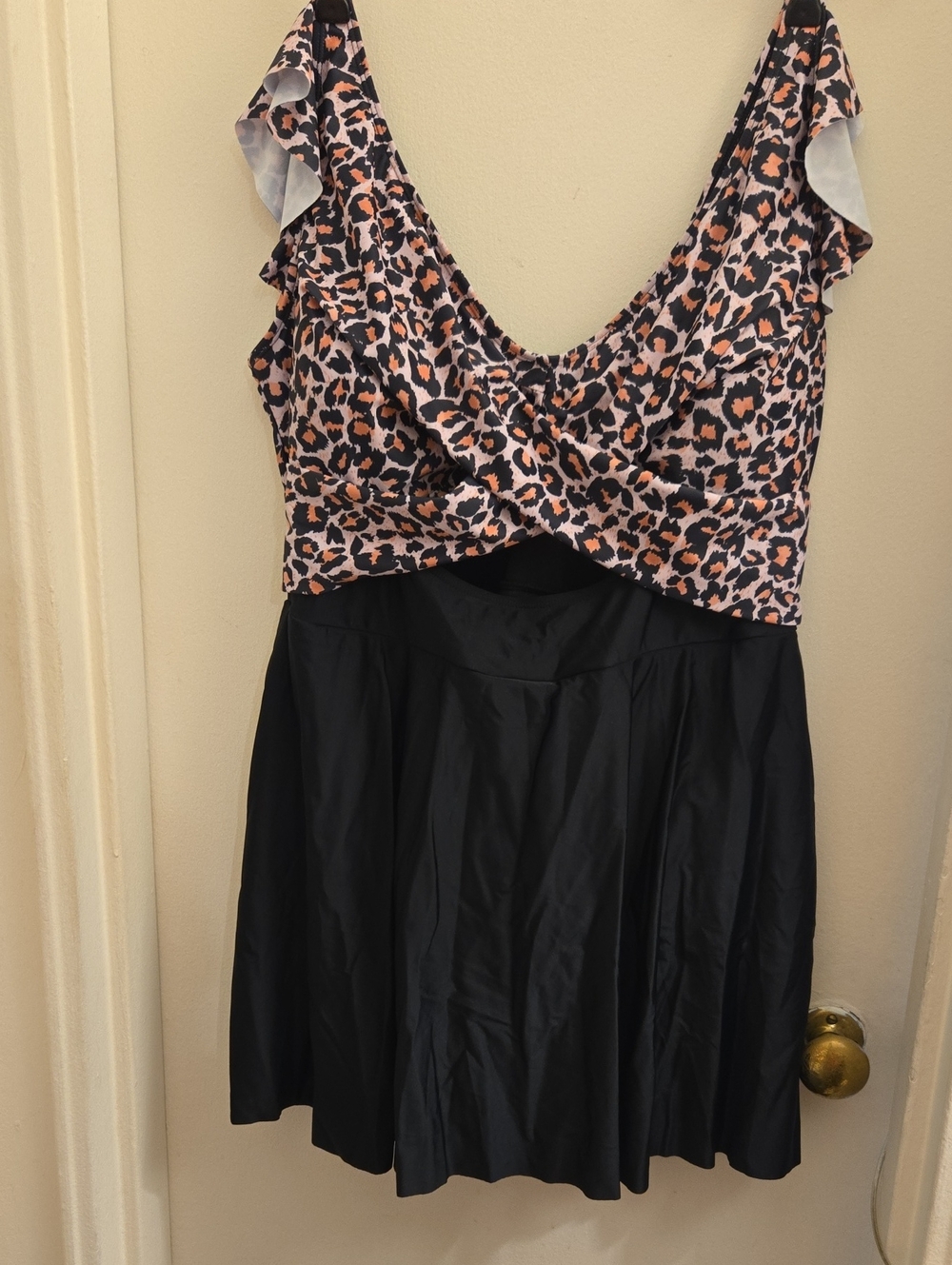 Women's Black Skirted One-Piece Swimsuit with Leopard Top NWOT